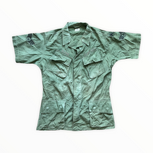 Load image into Gallery viewer, Vietnam War USAF Senior Airman Short Sleeve Jungle Jacket Oldani
