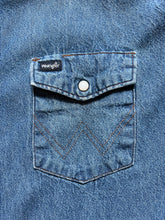 Load image into Gallery viewer, 1980s Wrangler Denim Cowboy Shirt