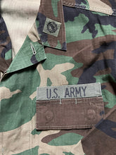 Load image into Gallery viewer, 1990 U.S. Army VII Corps Woodland Camouflage BDU Drach