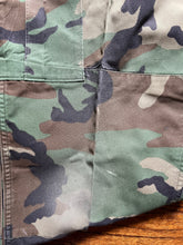 Load image into Gallery viewer, 1994 Woodland Camouflage Combat Trousers Large Short