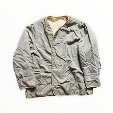 Load image into Gallery viewer, M-50 Cold Weather Jacket Liner Medium