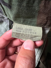 Load image into Gallery viewer, 1994 Woodland Camouflage Combat Trousers Large Short