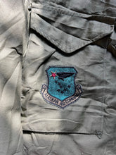 Load image into Gallery viewer, 1977 U.S. Air Force M65 Jacket Alaskan Air Command