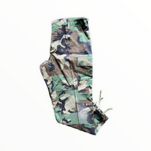 Load image into Gallery viewer, 1994 Woodland Camouflage Combat Trousers Large Short