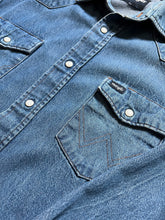 Load image into Gallery viewer, 1980s Wrangler Denim Cowboy Shirt