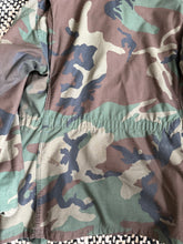 Load image into Gallery viewer, 1982 U.S. Army 1st Armored Division Woodland Camouflage M-65 Field Jacket
