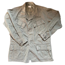 Load image into Gallery viewer, 1970 Vietnam War U.S. Army Jungle Jacket Small Short
