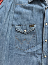 Load image into Gallery viewer, 1960s Wrangler Denim Western Shirt Extra Long Tails
