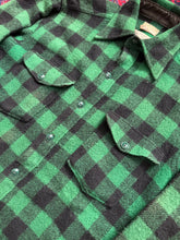 Load image into Gallery viewer, 1950s LL Bean Green Buffalo Plaid Wool Hunting Shirt

