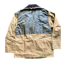 Load image into Gallery viewer, Vintage American Field Hunting Jacket
