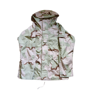 U.S. Military ECWCS Cold Weather Desert Camouflage Gore-Tex Parka
