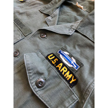 Load image into Gallery viewer, Vietnam U.S. Army 1st Cavalry Division Sergeant OG-107 Kelbus

