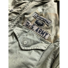 Load image into Gallery viewer, Vietnam U.S. Army M-65 Cold Weather Field Jacket Air Assault and CIB Patch
