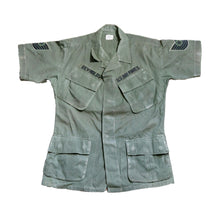 Load image into Gallery viewer, Vintage Vietnam 1969 USAF Short Sleeve Jungle Jacket
