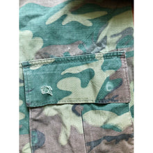 Load image into Gallery viewer, Vintage Vietnam 1968 USMC ERDL Camouflage Green Dominant Jungle Jacket
