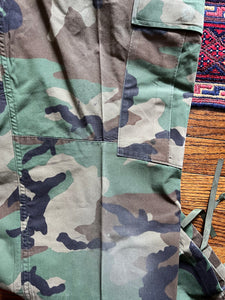 1994 Woodland Camouflage Combat Trousers Large Short