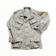 Load image into Gallery viewer, 1969 1st Cavalry Division Jungle Jacket

